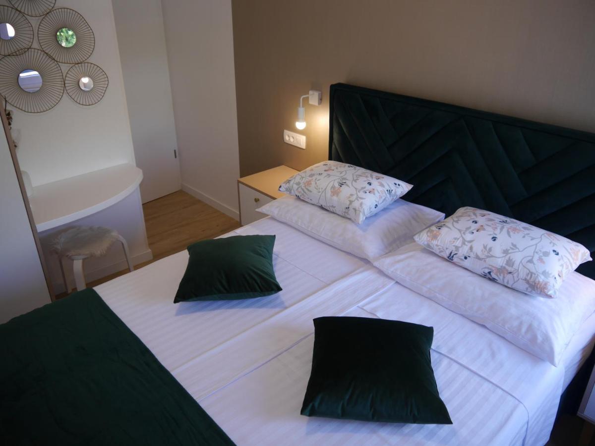 Apartment "Mon Ami" Trogir Eksteriør bilde
