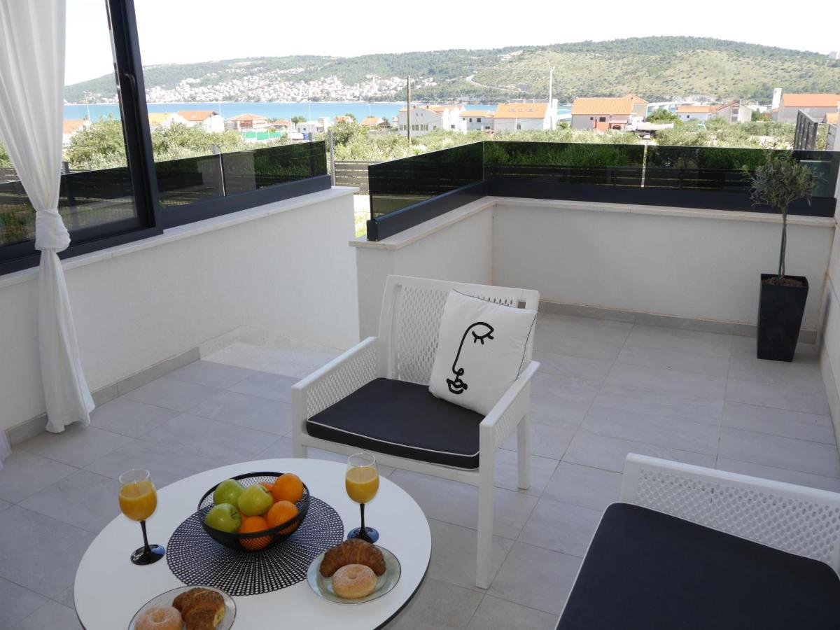 Apartment "Mon Ami" Trogir Eksteriør bilde